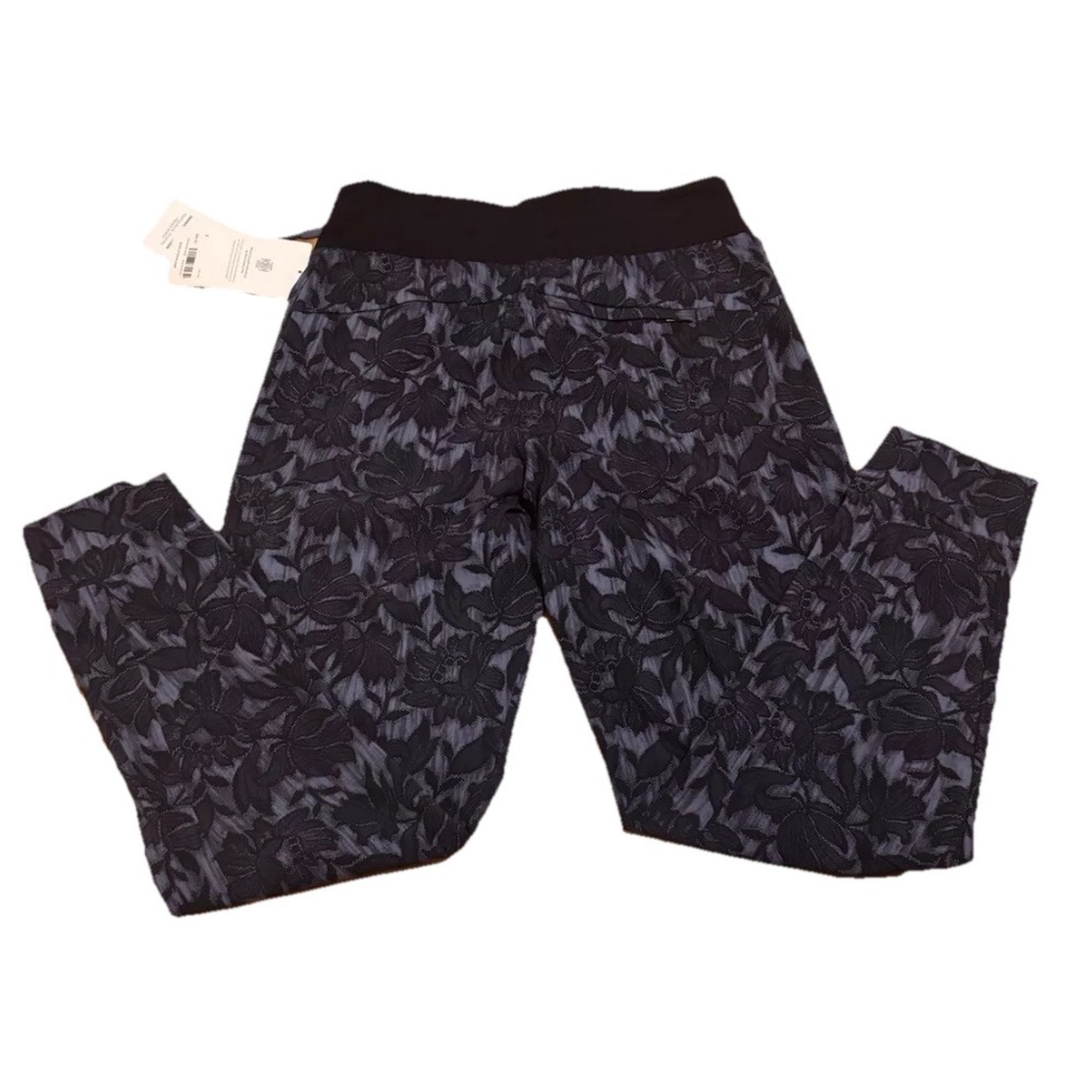New w/ Tags Athleta Trekkie North Jogger Ethereal Bloom Cottage Blue Floral Sz 2 - Picture 4 of 7